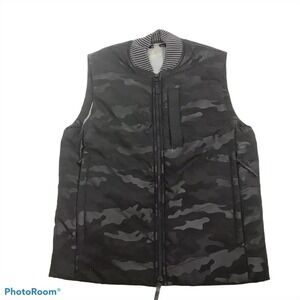 Koral Camo sleeveless vest in black size M mens